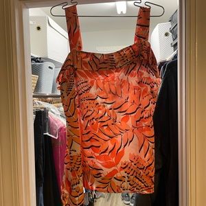 Loved this! So cute with a side tie.